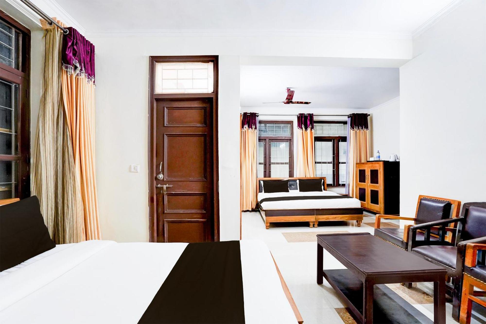 Super Townhouse Mall Road Near Library Chowk Mussoorie Exterior foto